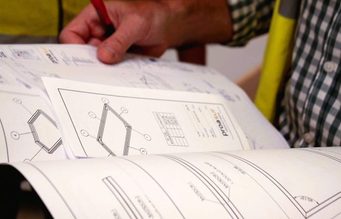 Planos técnicos de producción museográfica en taller de Proasur